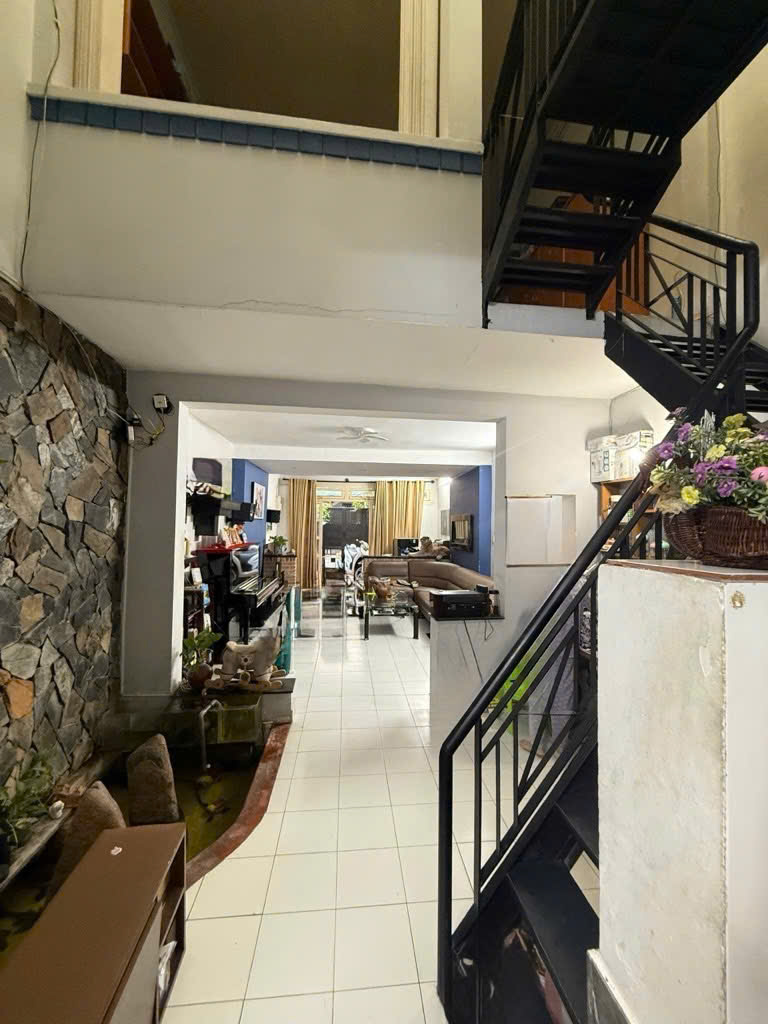 CỰC HIẾM – NHÀ ĐẸP HXH 6M - SÁT LÝ THƯỜNG KIỆT – SÁT VÁCH QUẬN 10 – 86M2 - 12.X - Ảnh 1